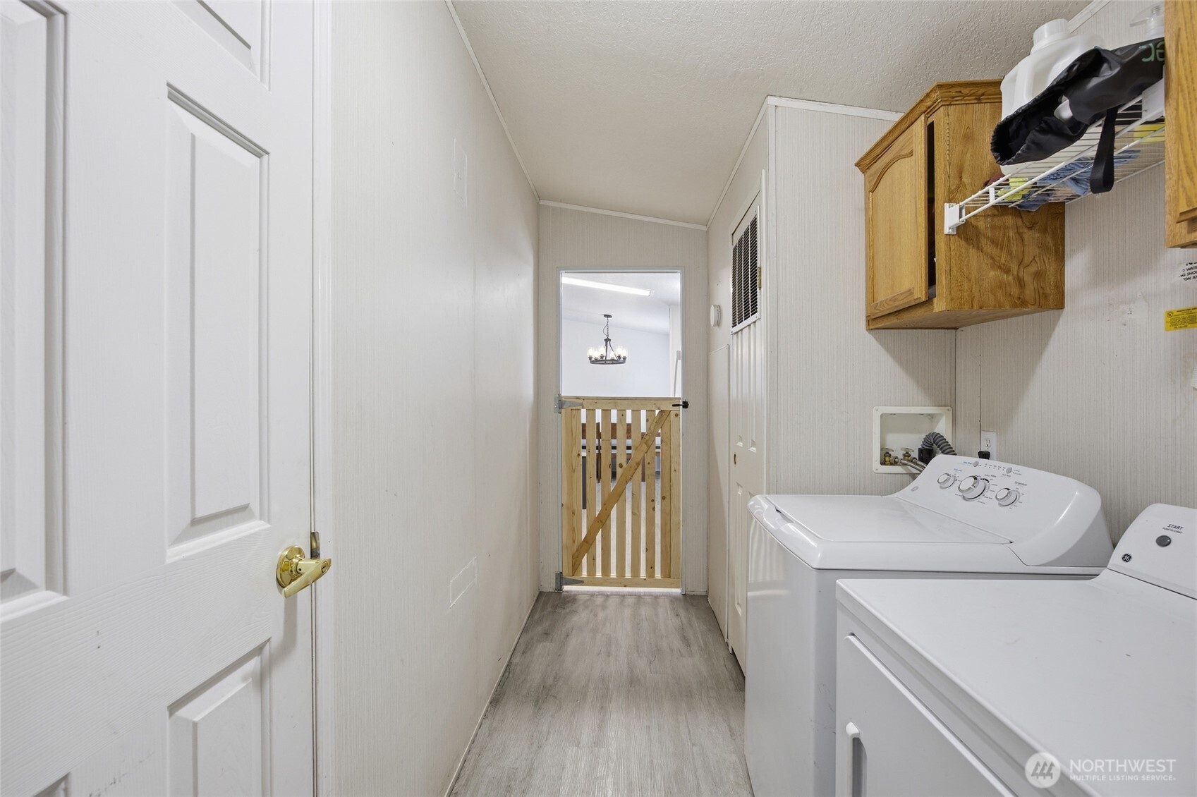 property viewer photo 15