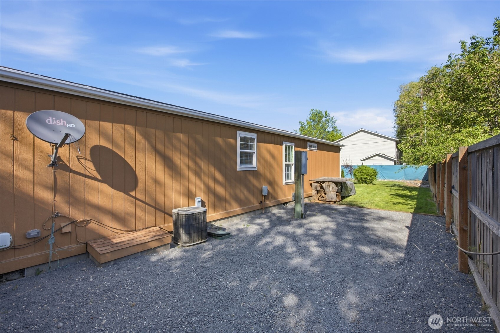 property viewer photo 27