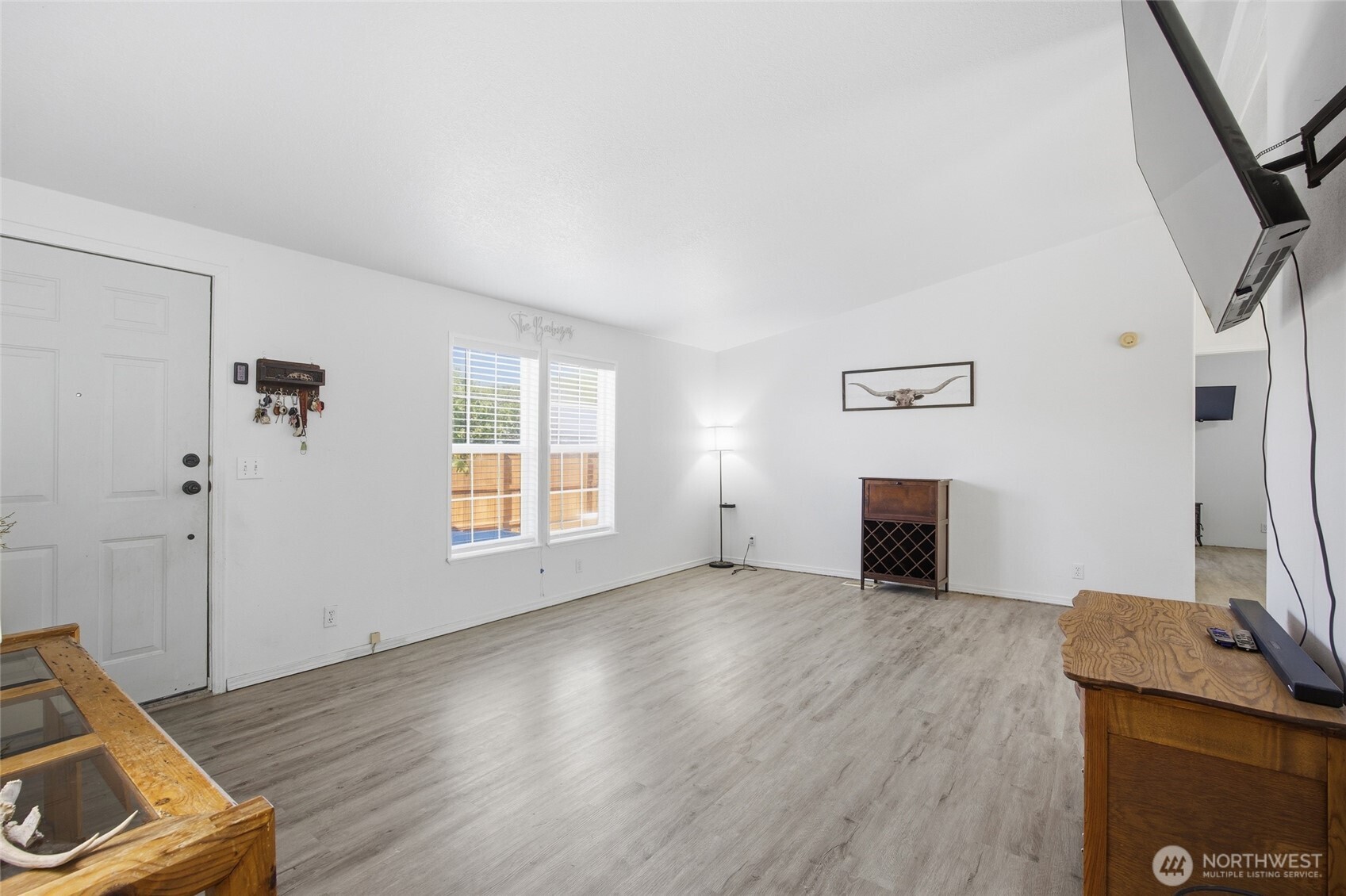 property viewer photo 5