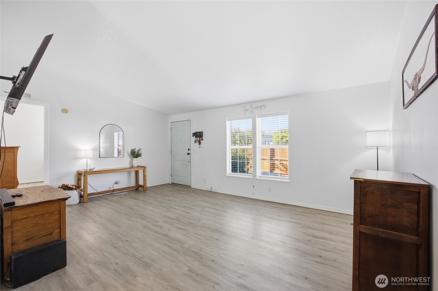 property viewer photo 8
