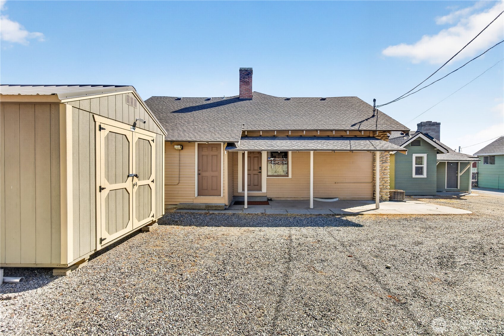 main property photo 13