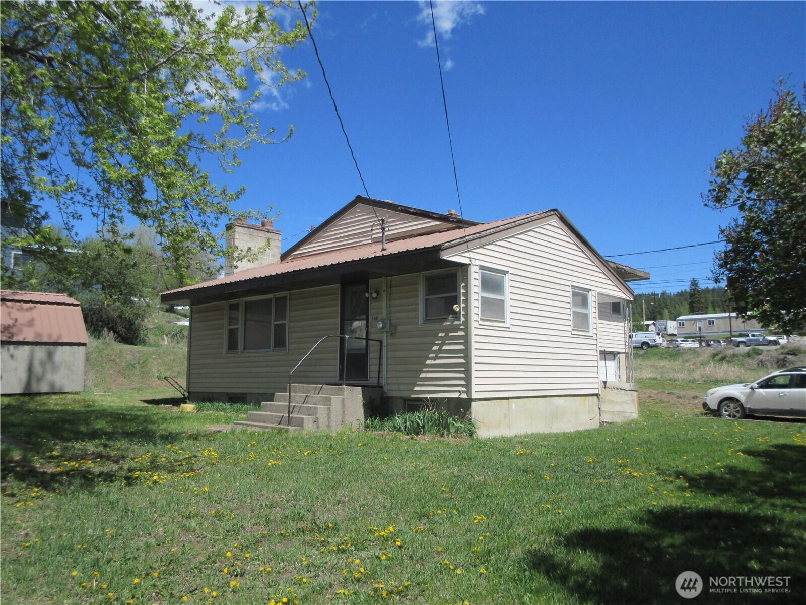 main property photo 18