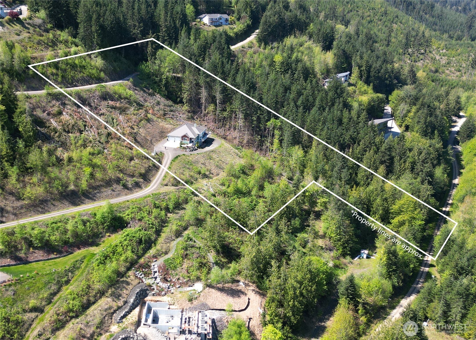 main property photo 38