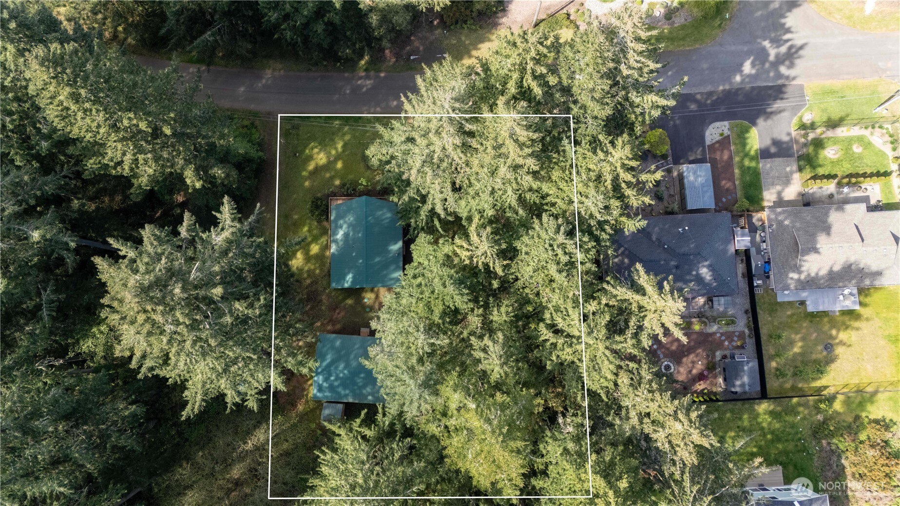 main property photo 26