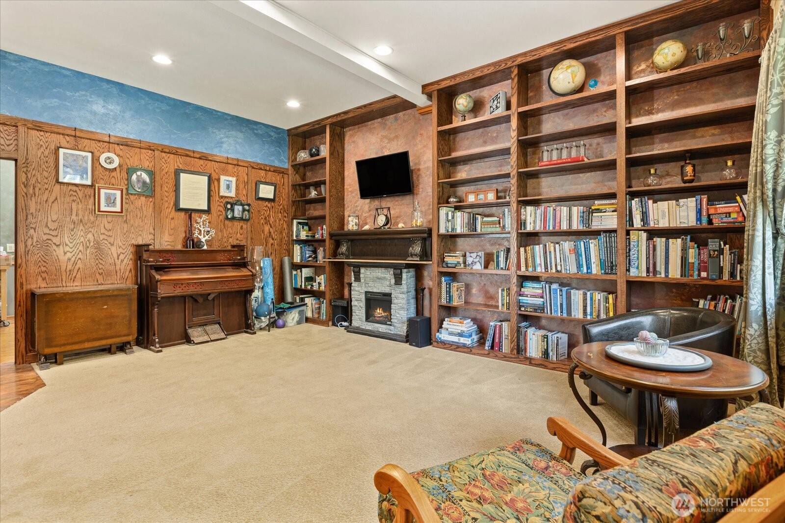 main property photo 21