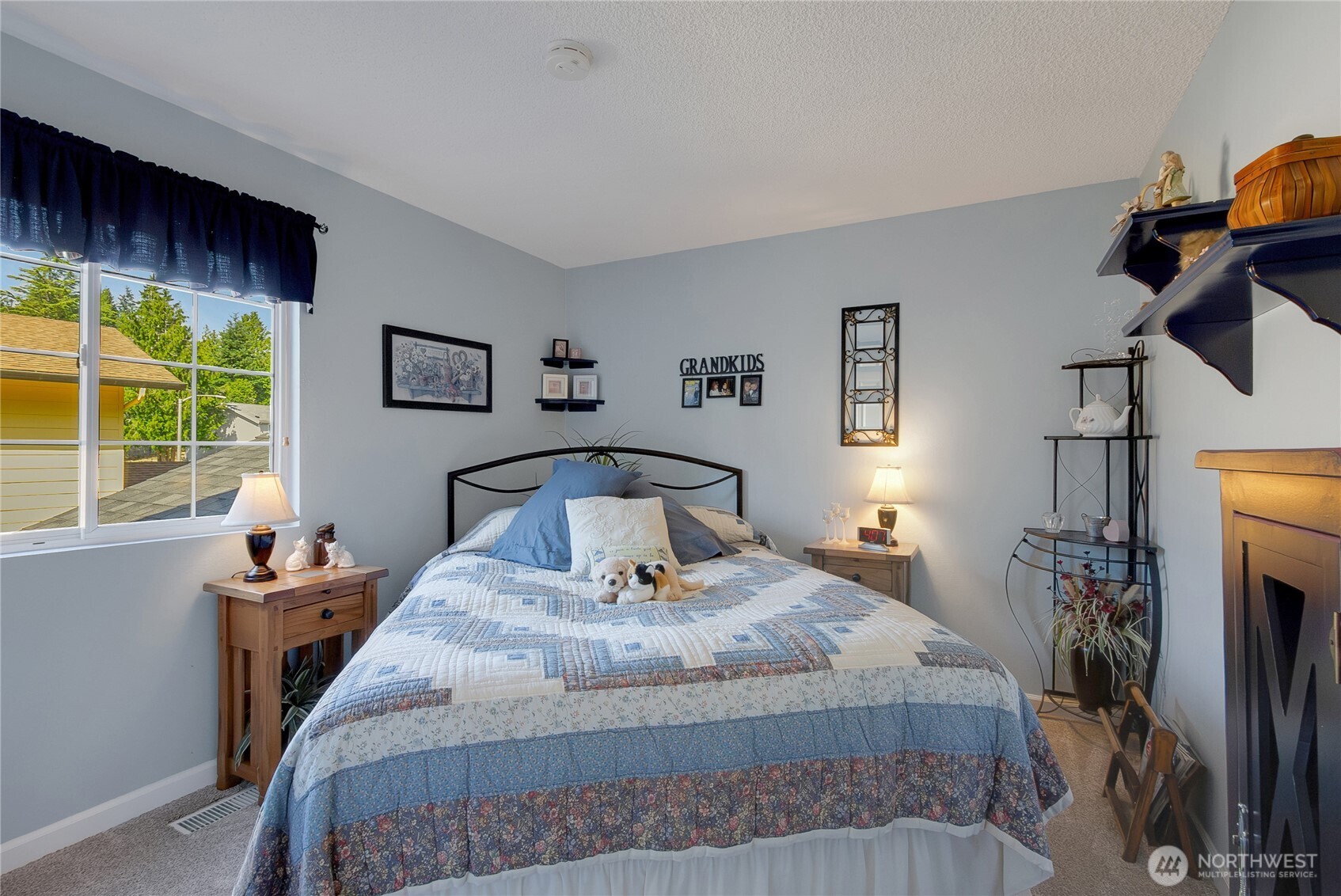 main property photo 18