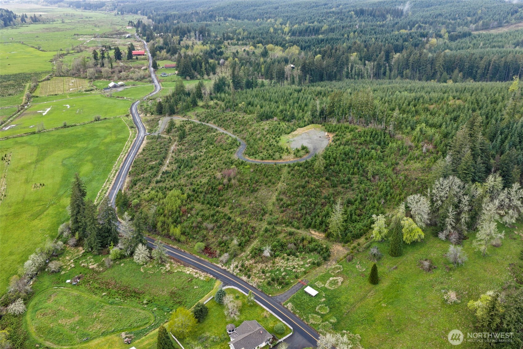 main property photo 7
