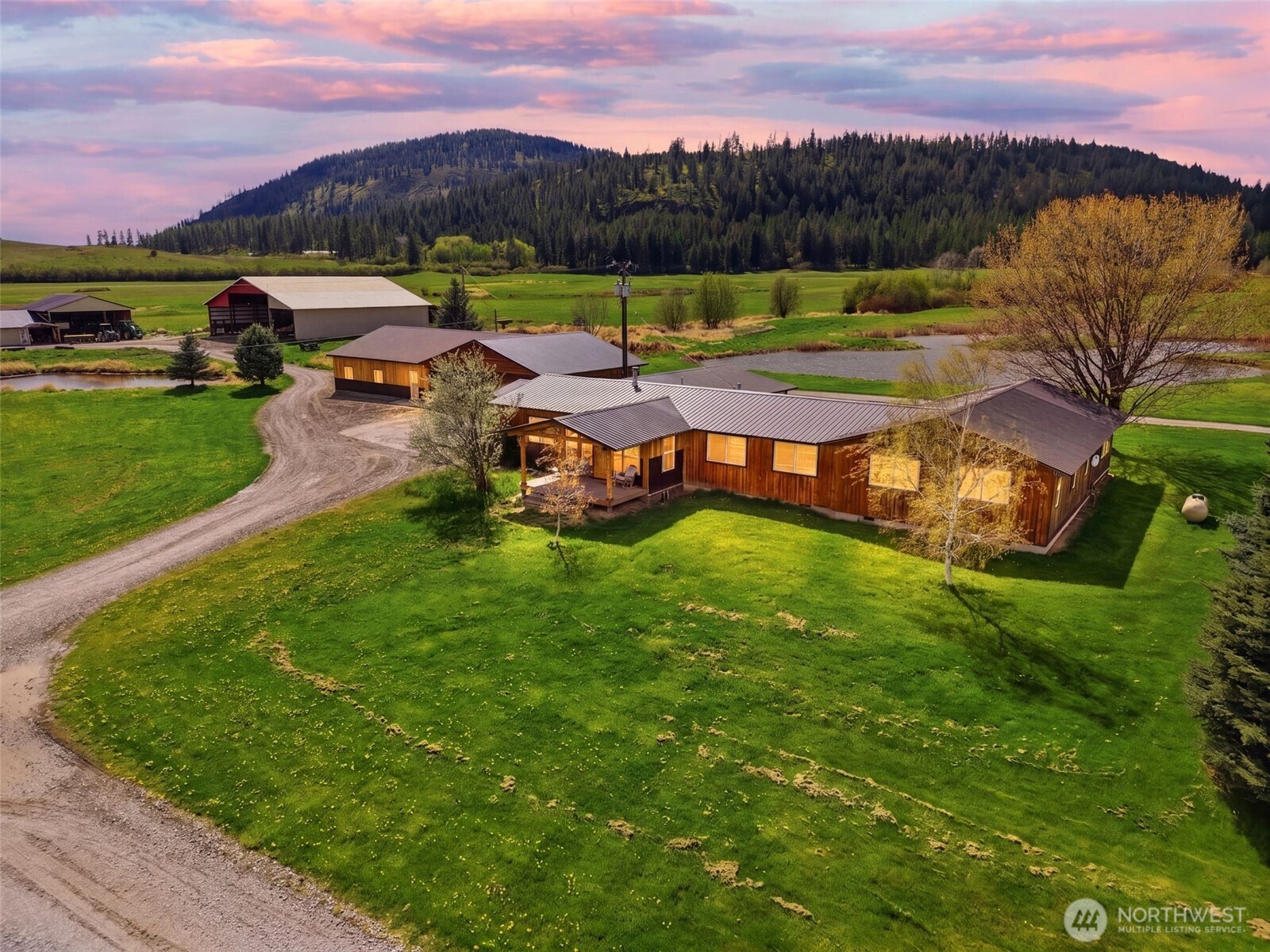 main property photo 14