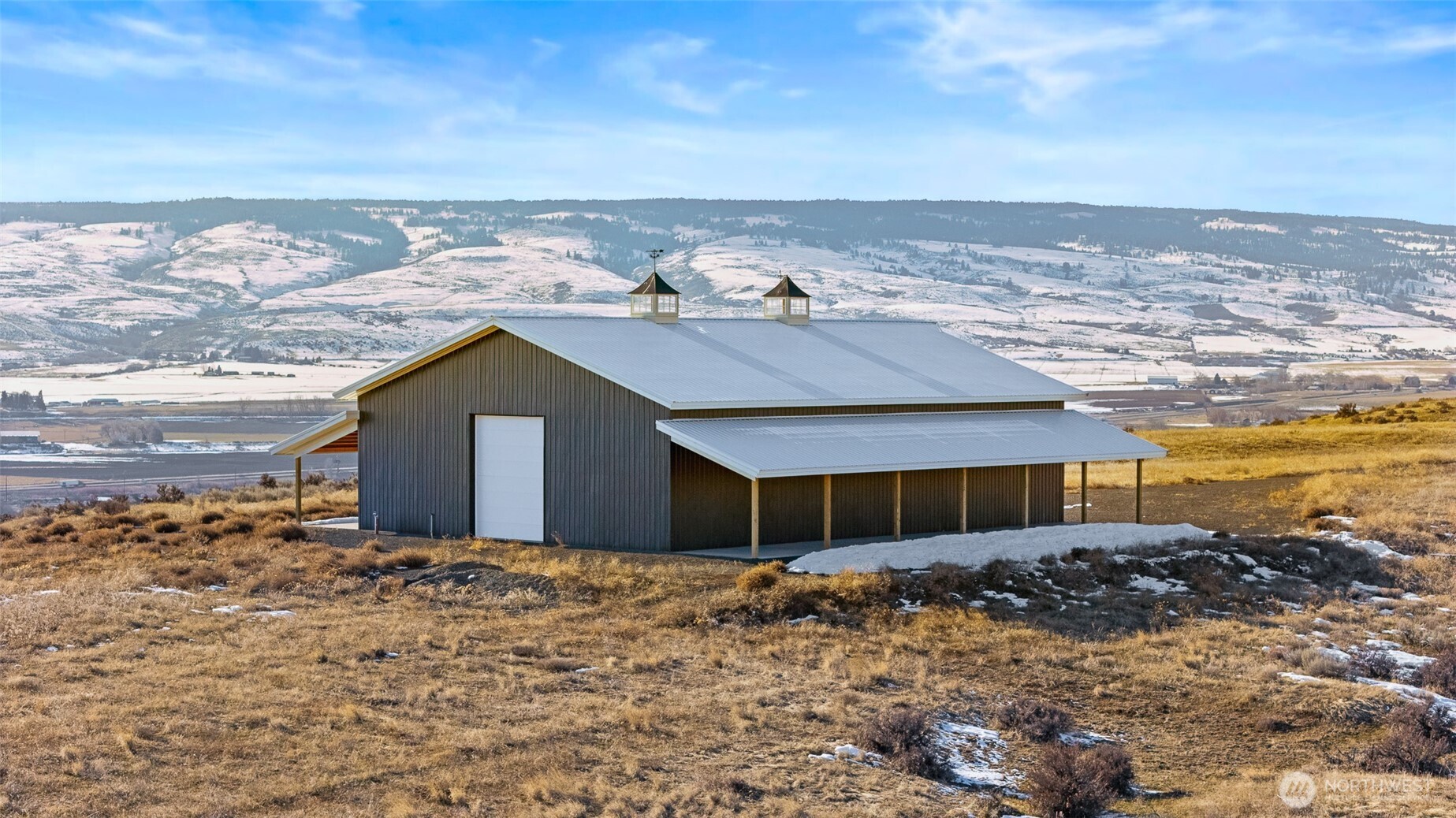 main property photo 15