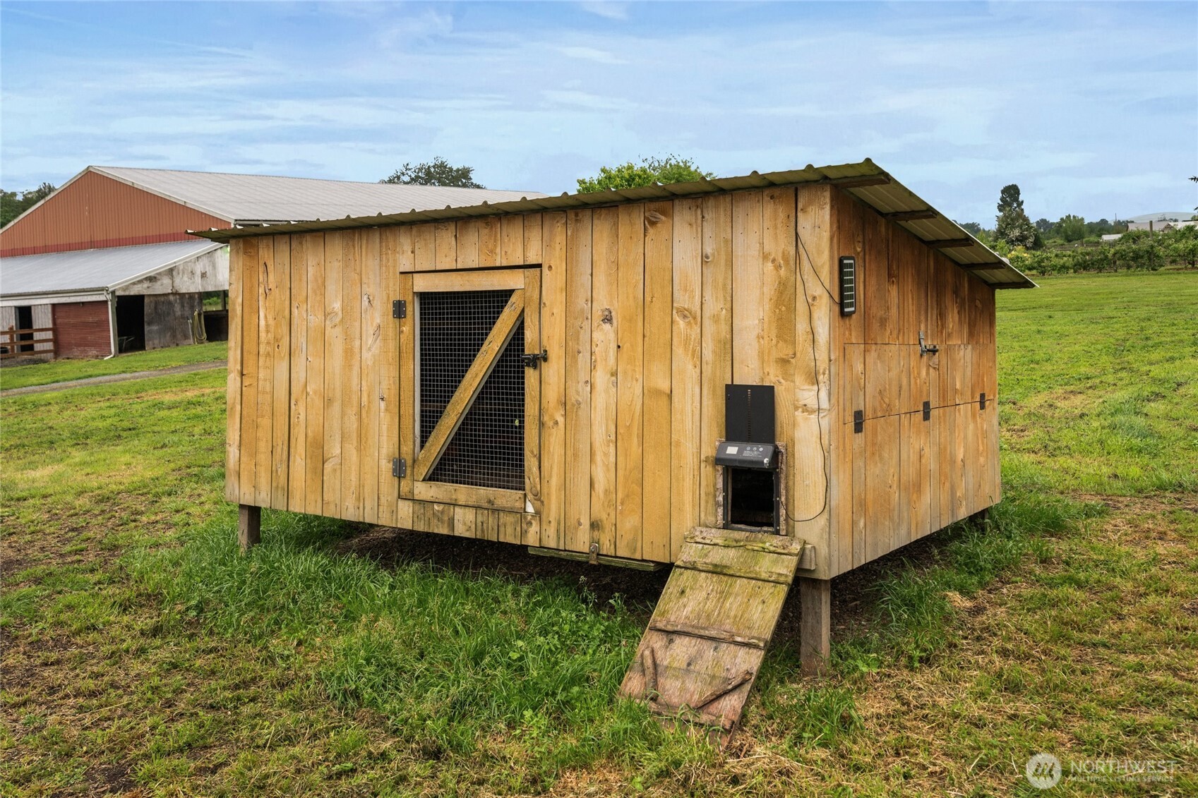 main property photo 38