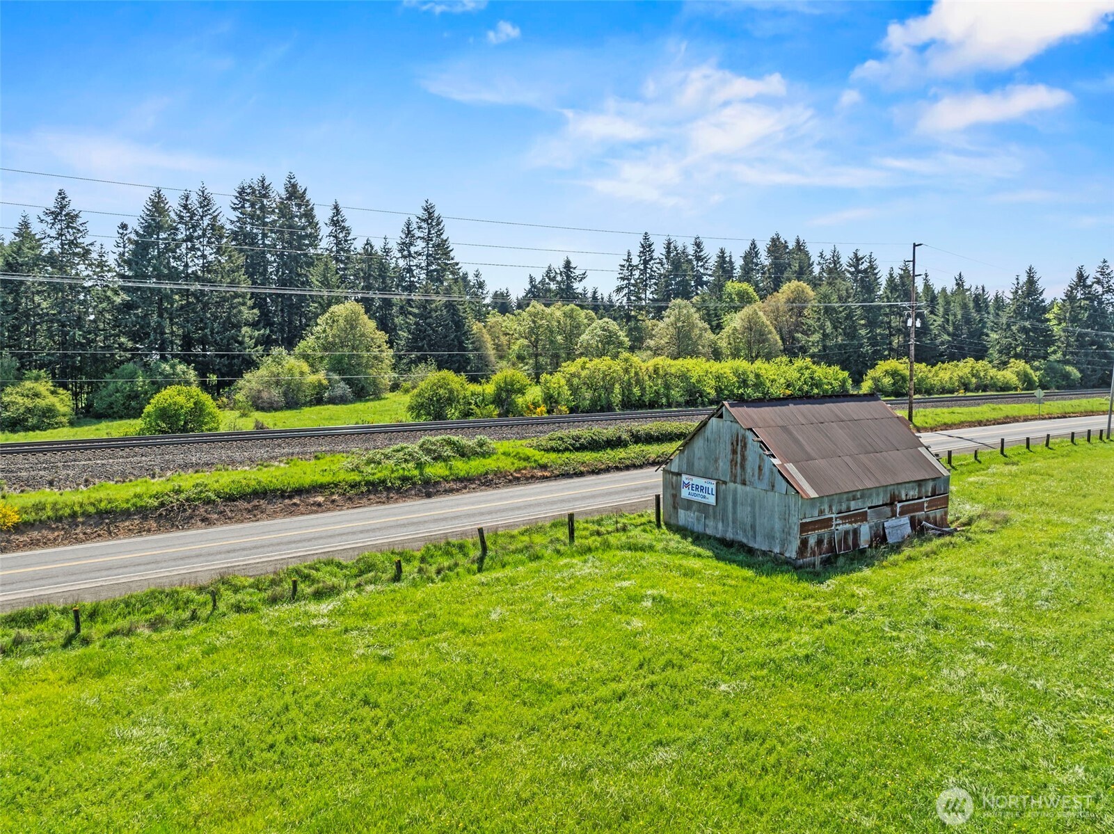 main property photo 10