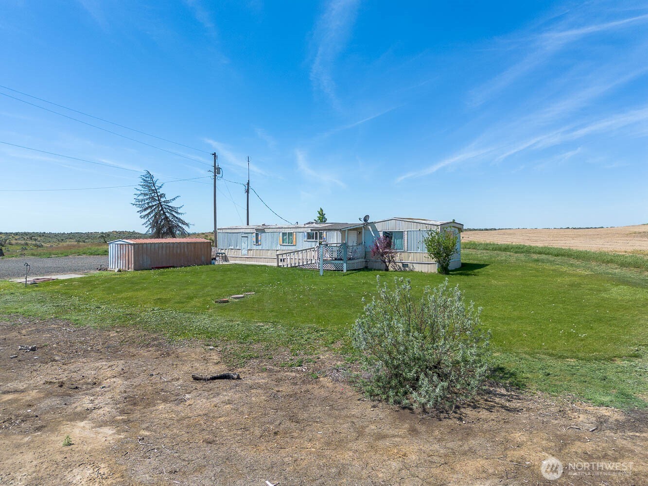 main property photo 11