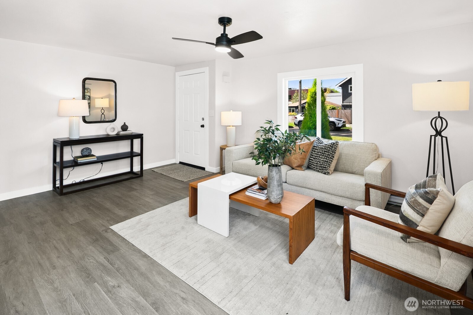 property viewer photo 16