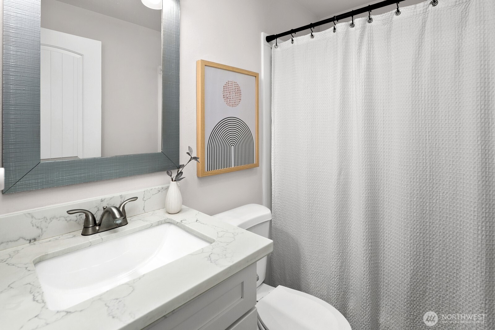 property viewer photo 9