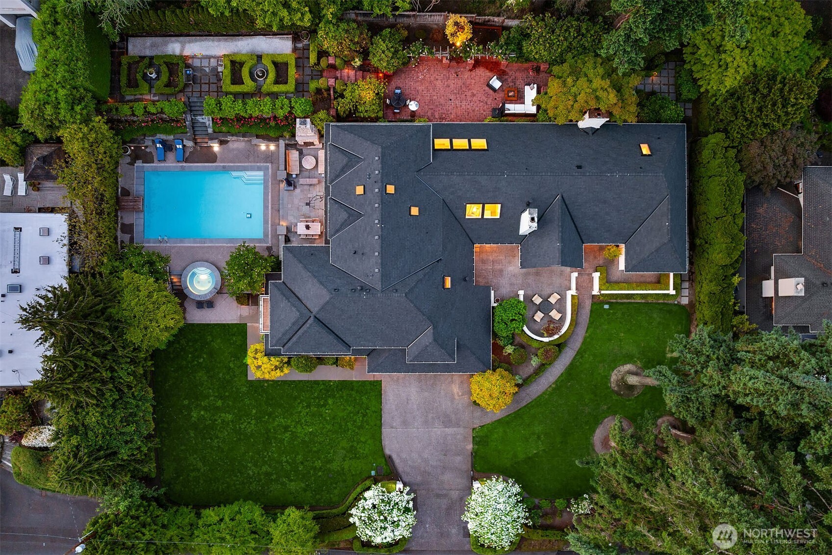 main property photo 37