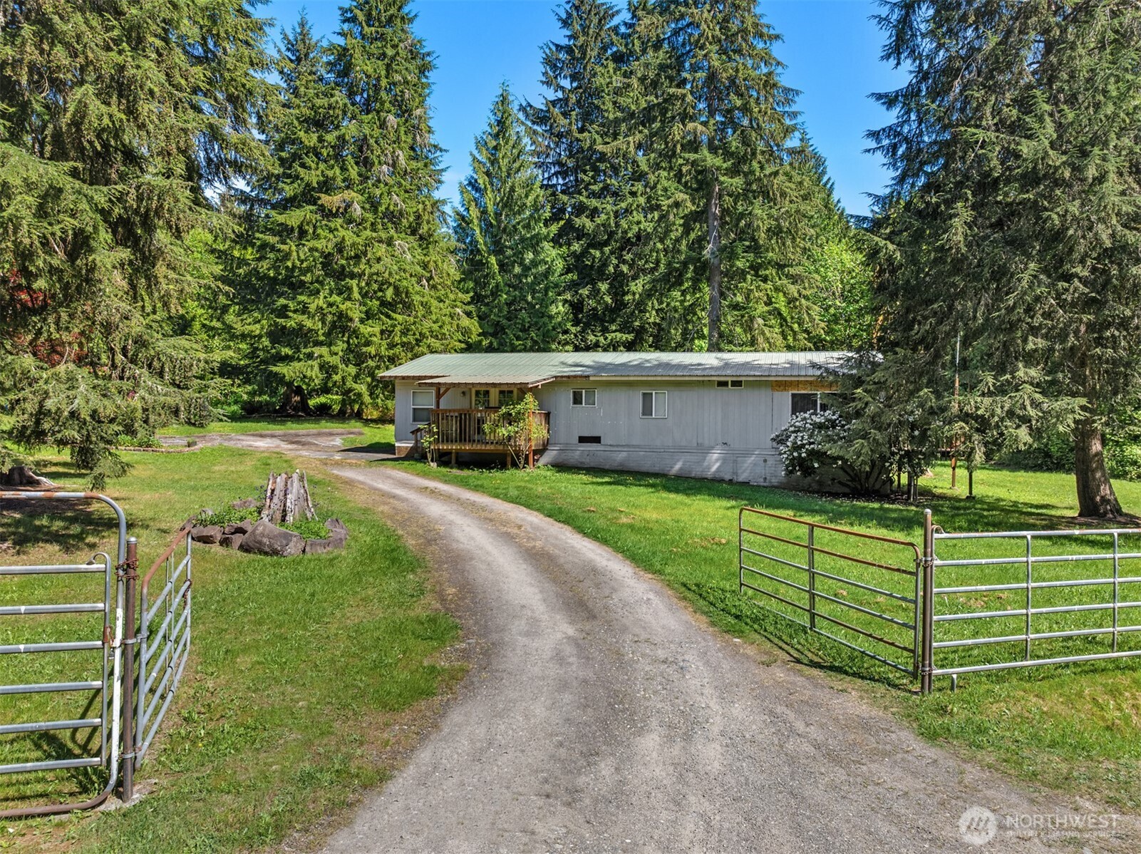 property viewer photo 13