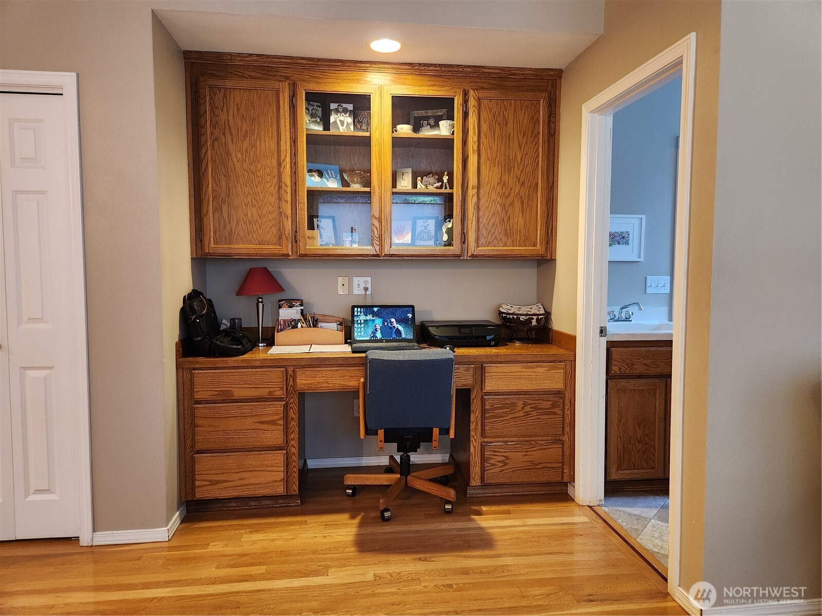 main property photo 14