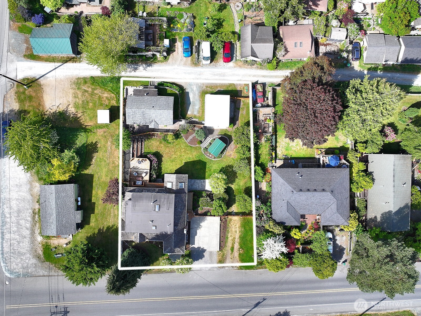 main property photo 38