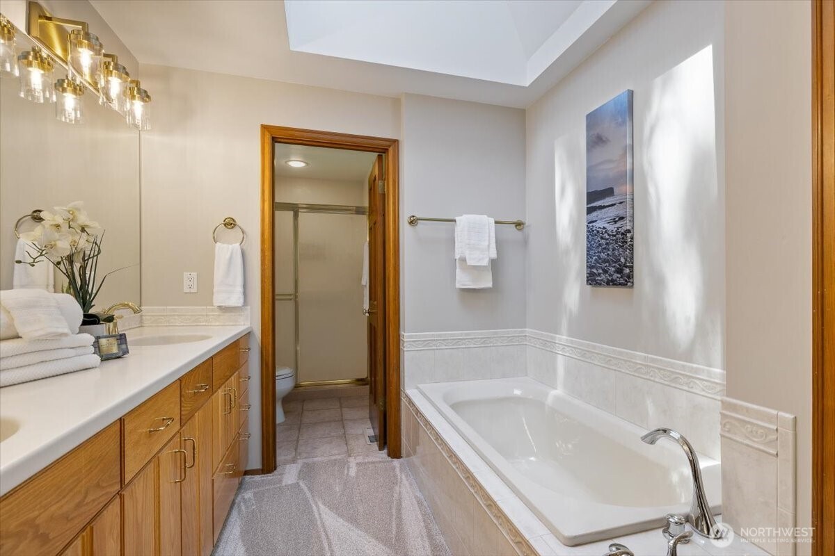 property viewer photo 24