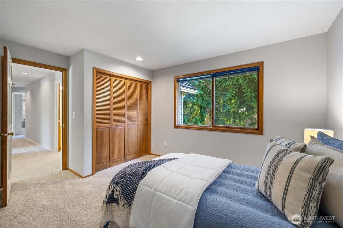 property viewer photo 28