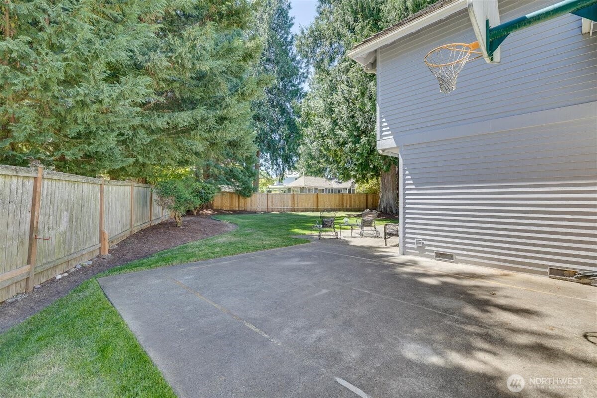 property viewer photo 34