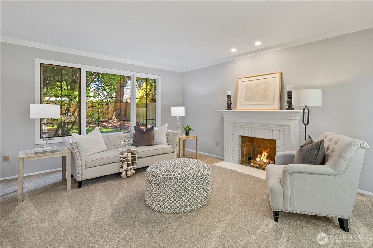 property viewer photo 4