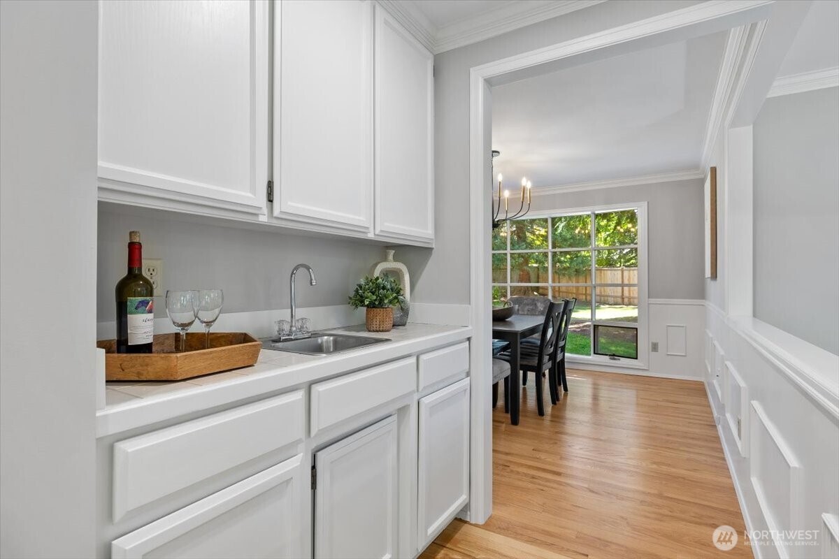 property viewer photo 8