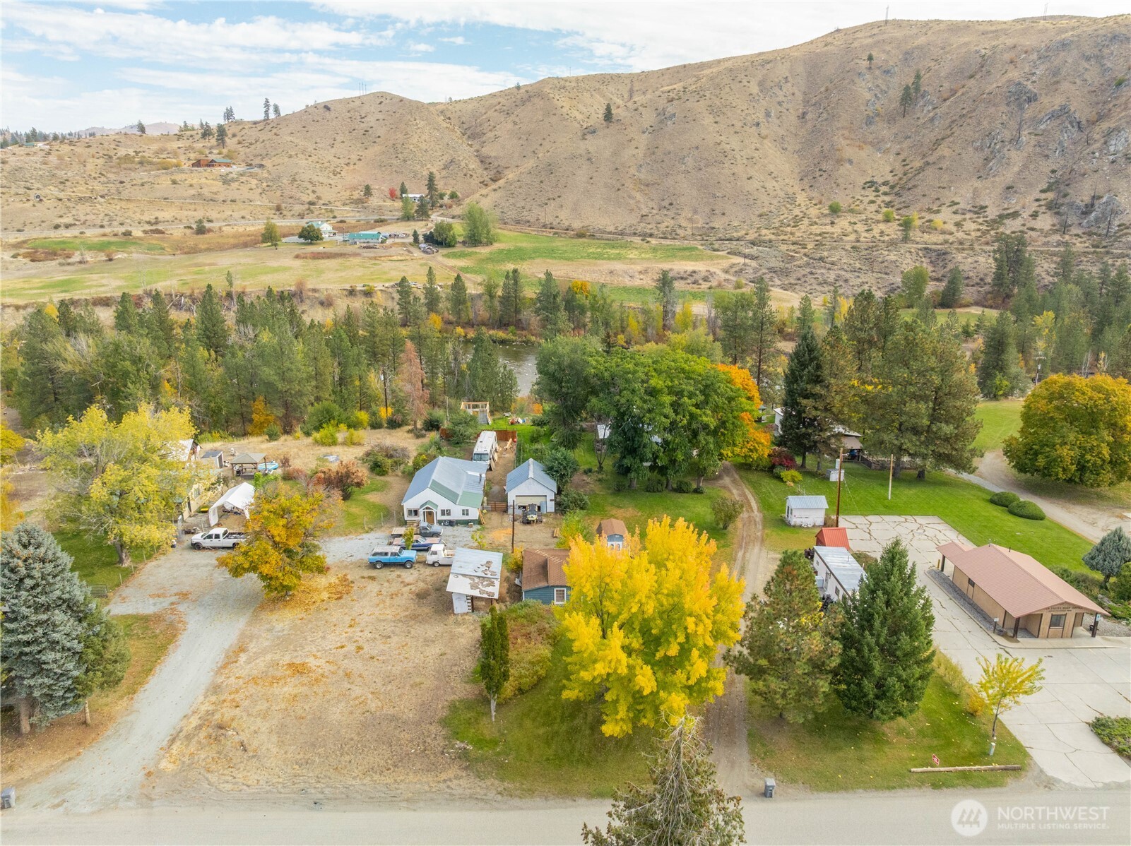 main property photo 17