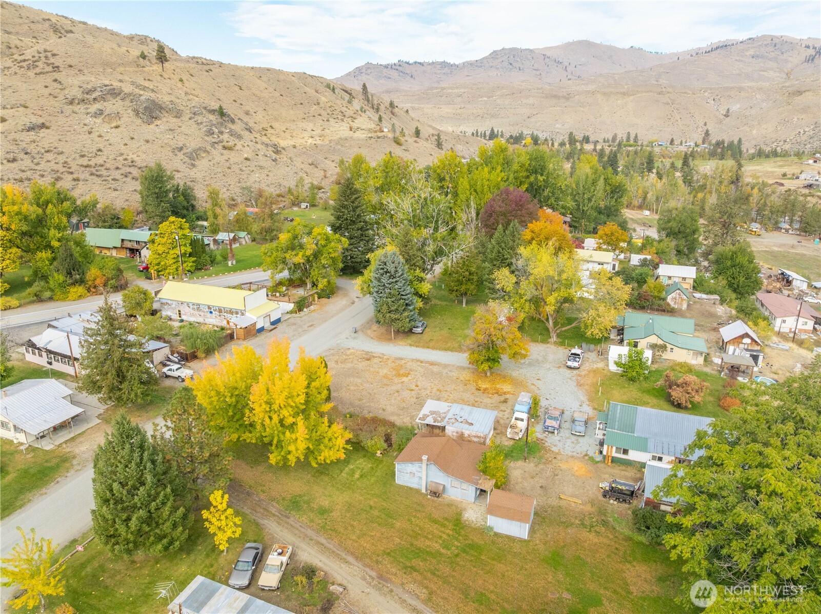 main property photo 20