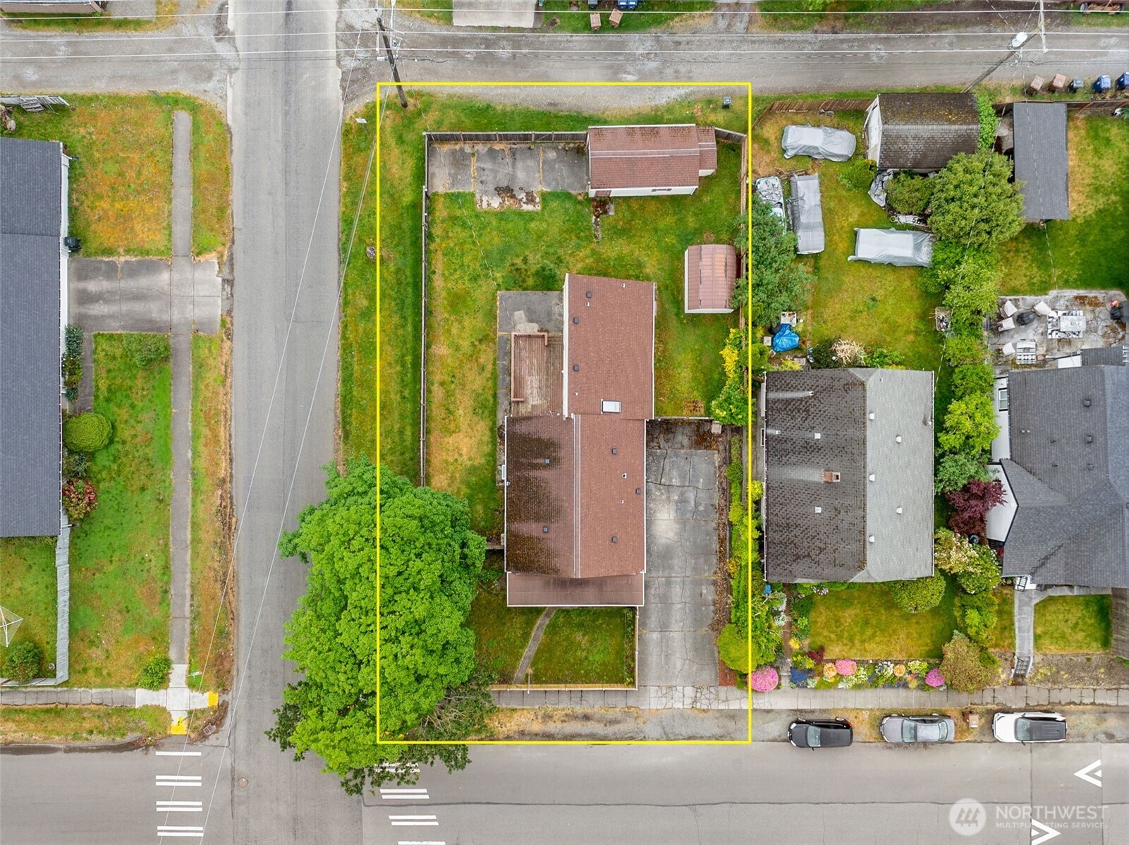 main property photo 20