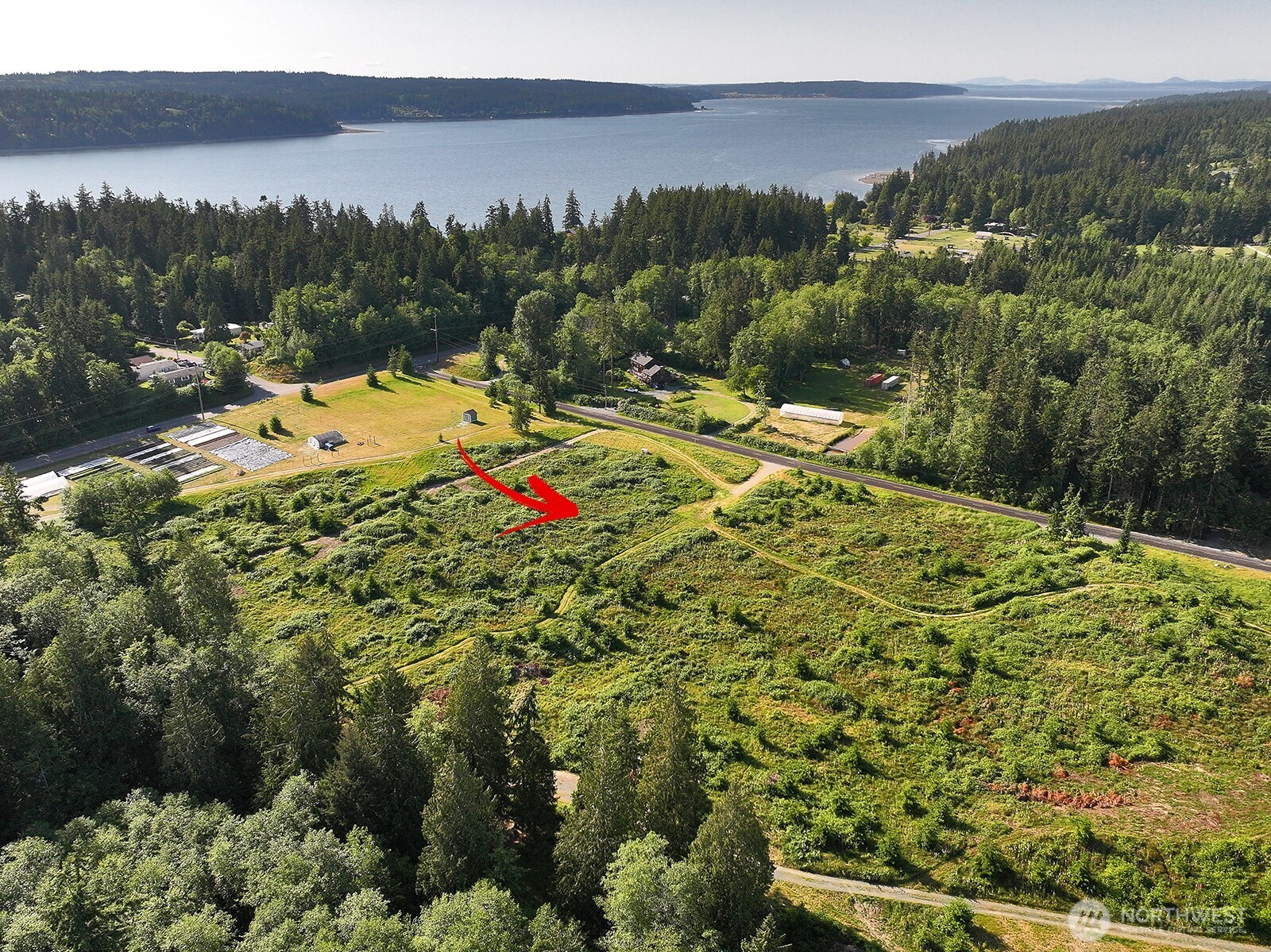 main property photo 14