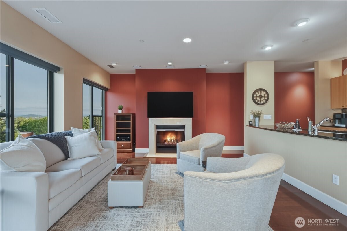 property viewer photo 8