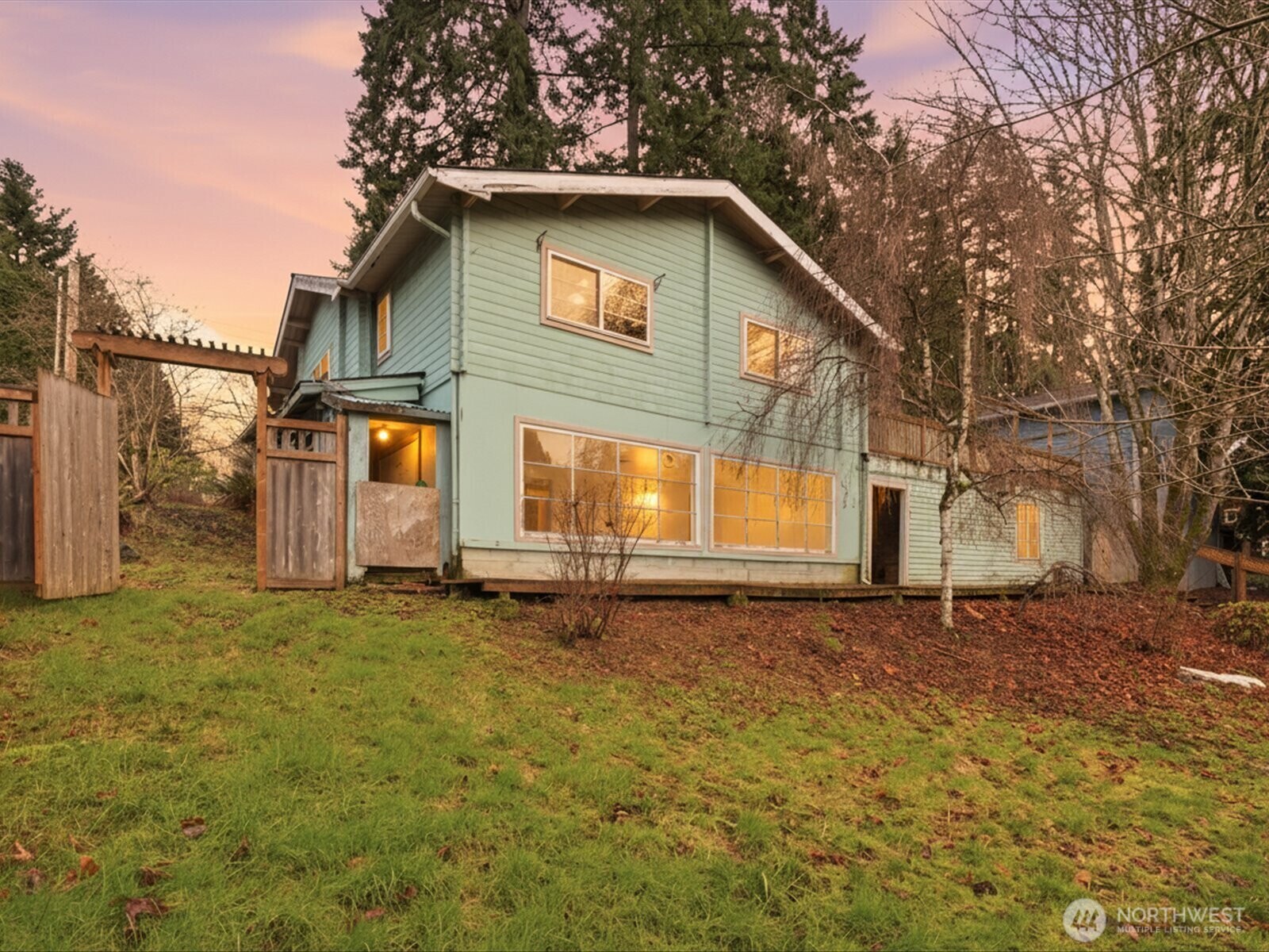 property viewer photo 1