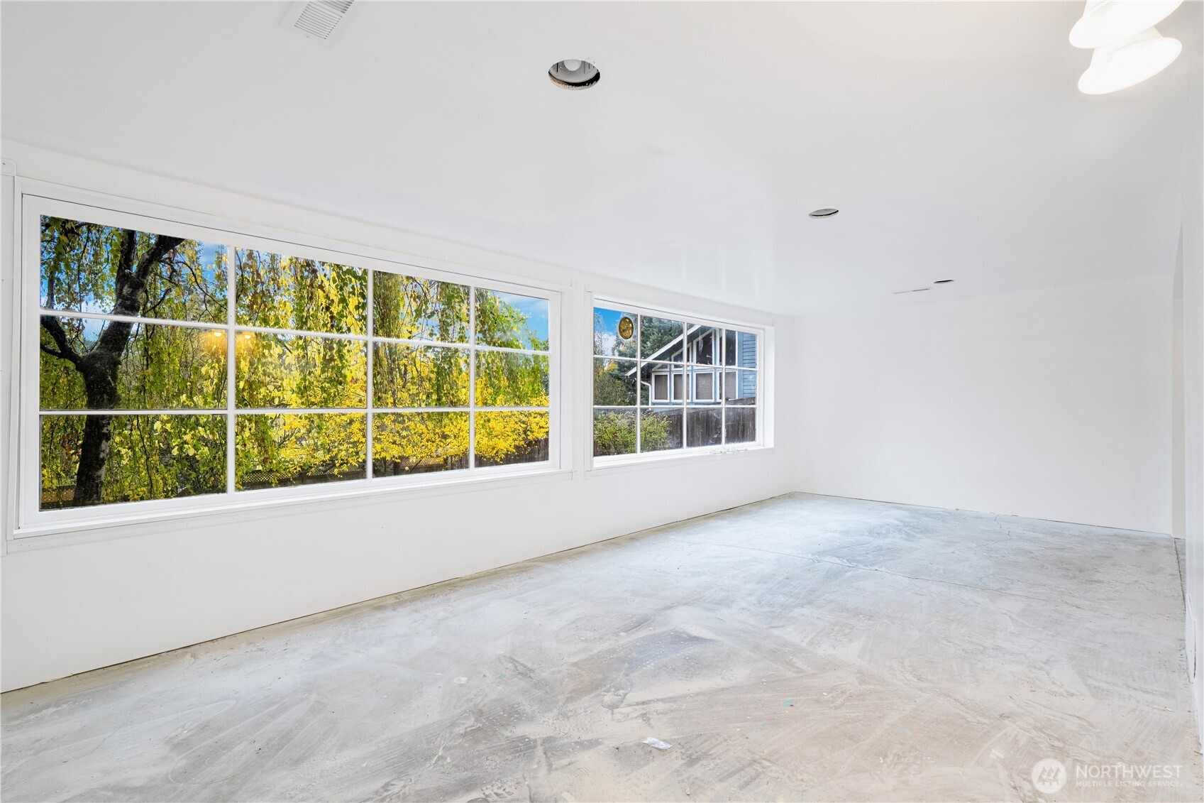 property viewer photo 13