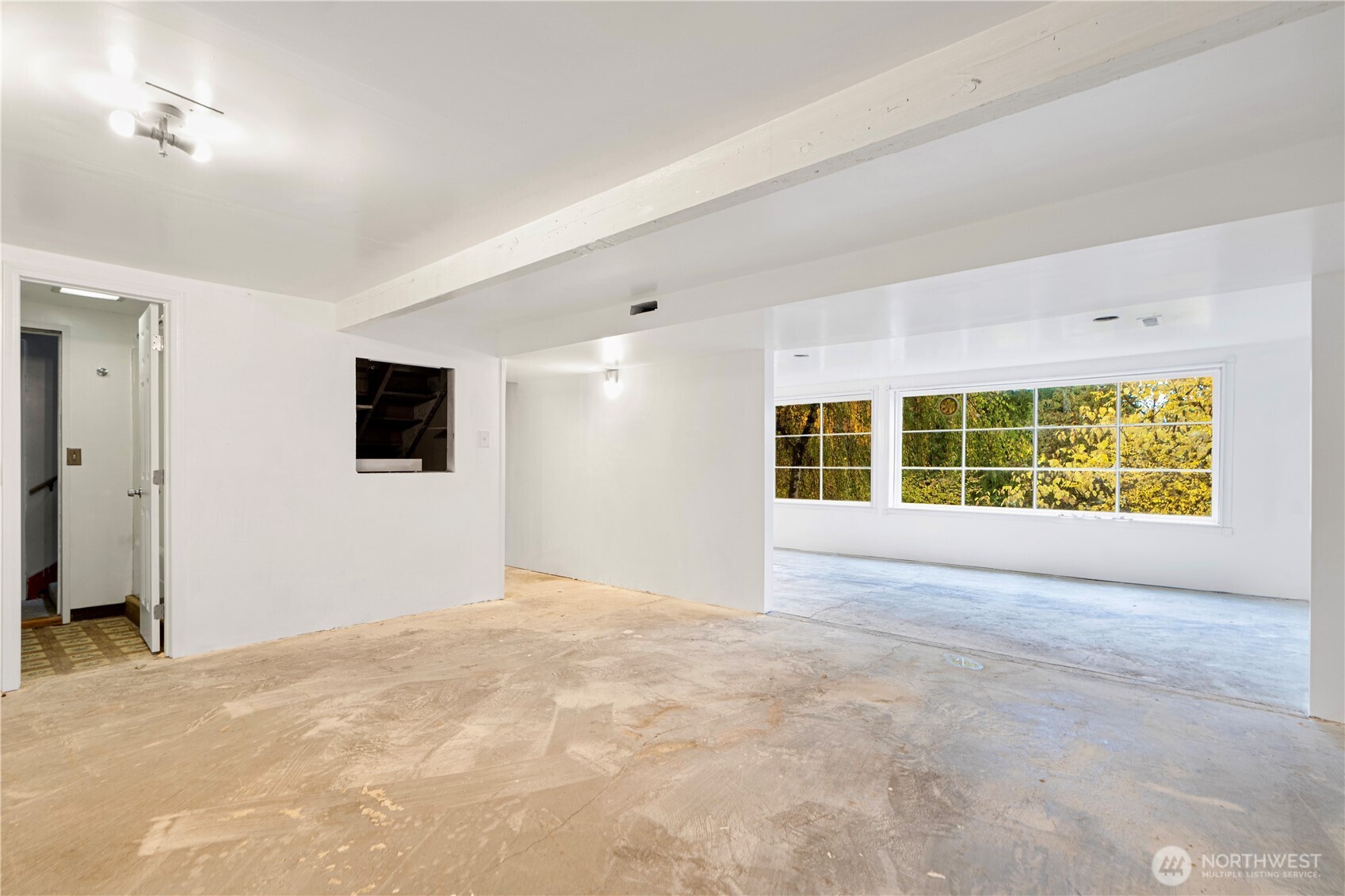 property viewer photo 16