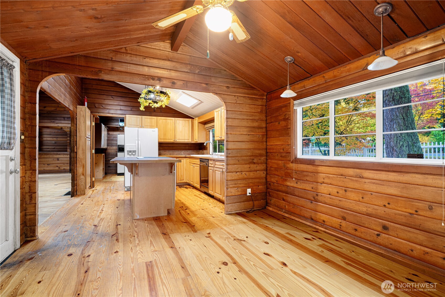property viewer photo 19
