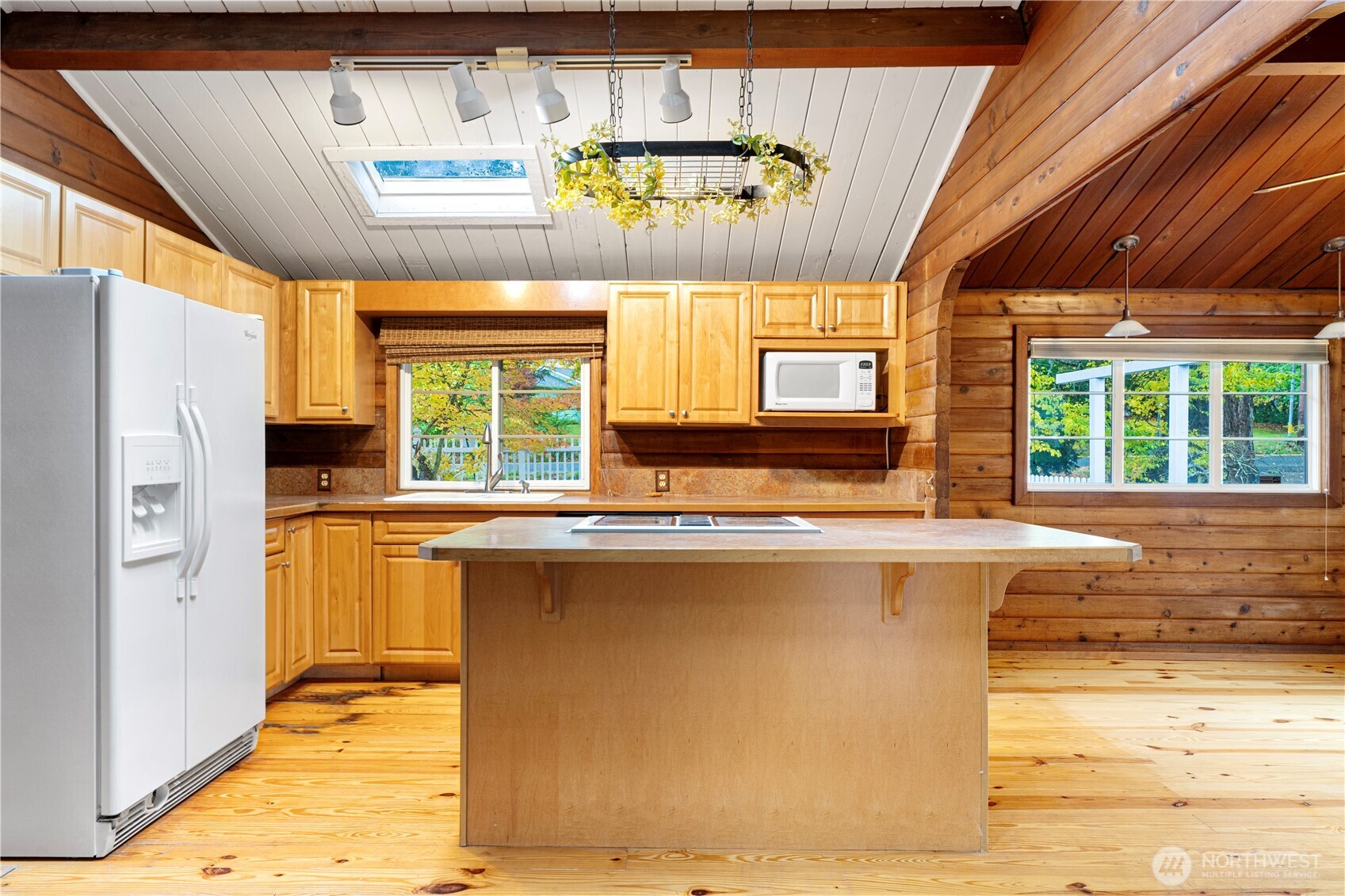 property viewer photo 20