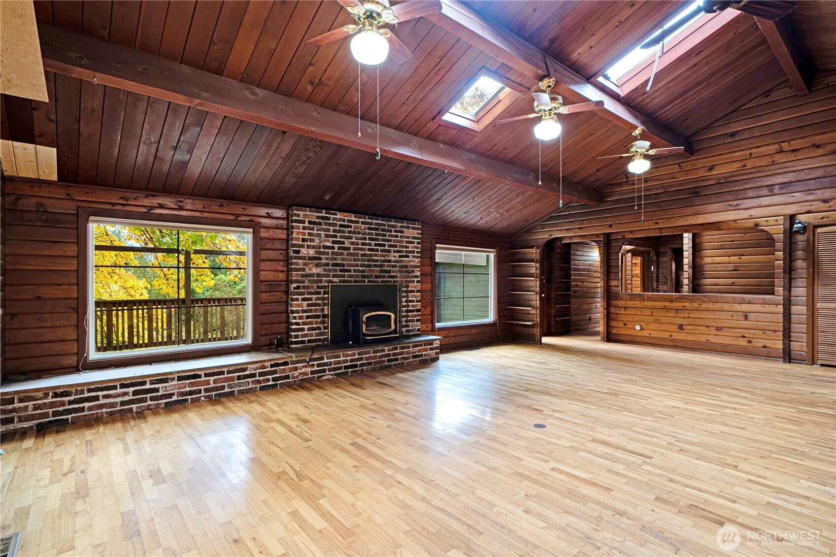 property viewer photo 23