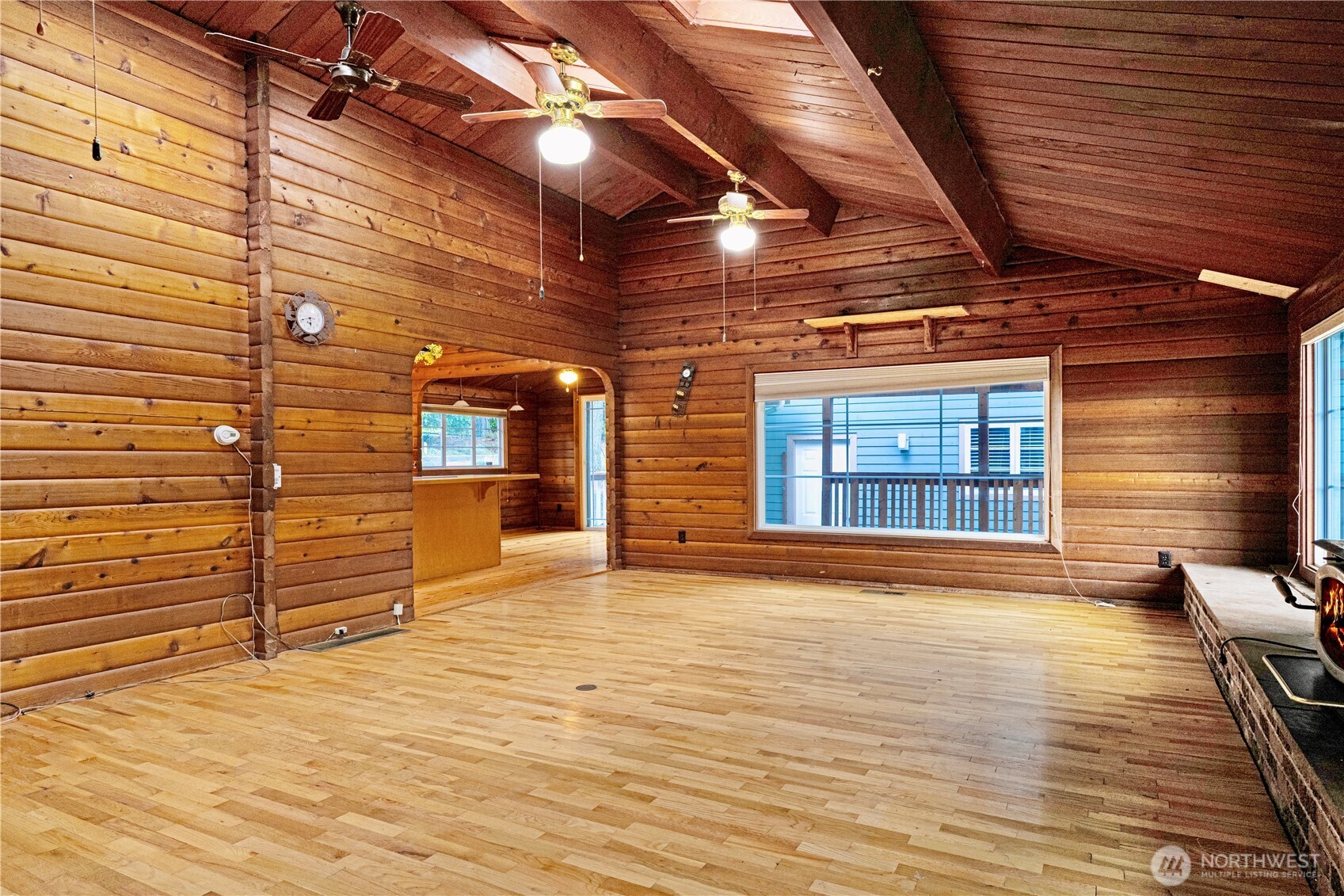 property viewer photo 4