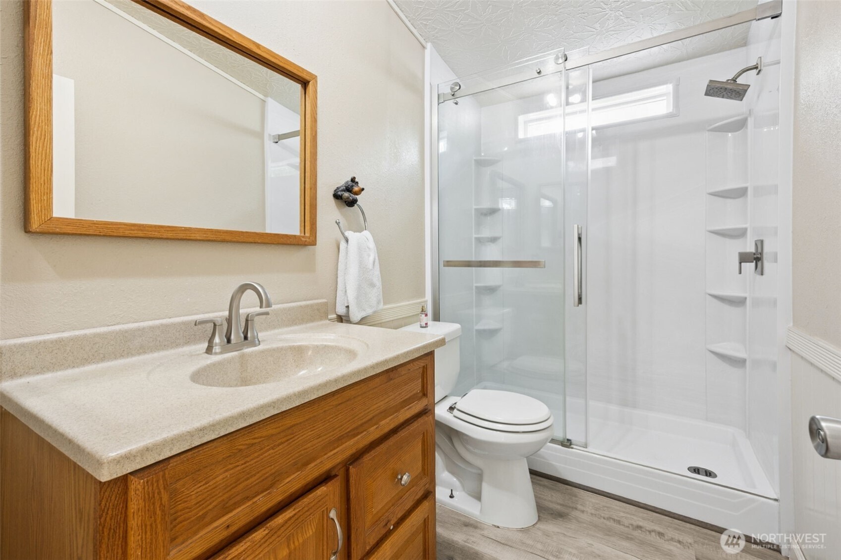 property viewer photo 12