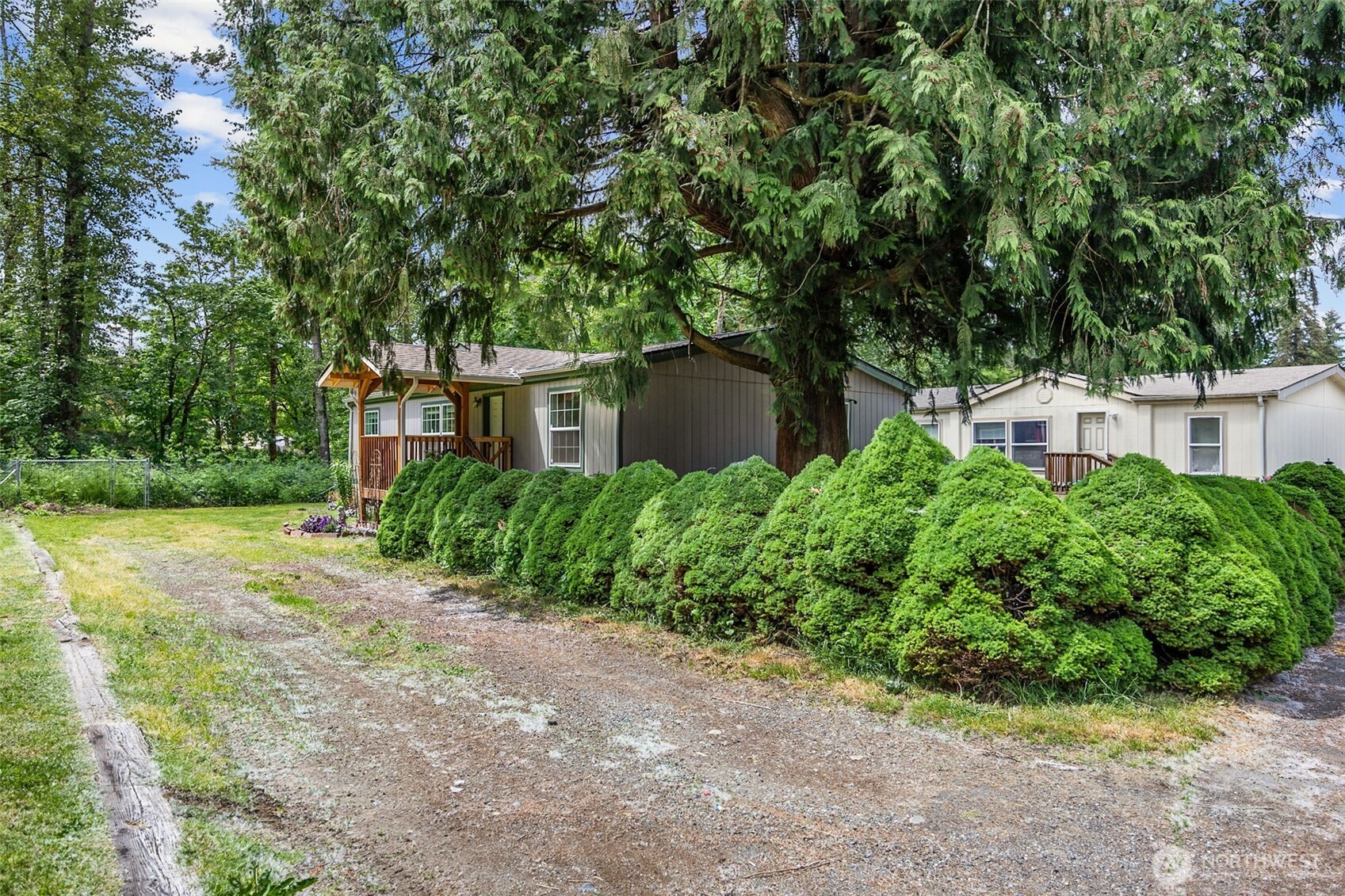 property viewer photo 18