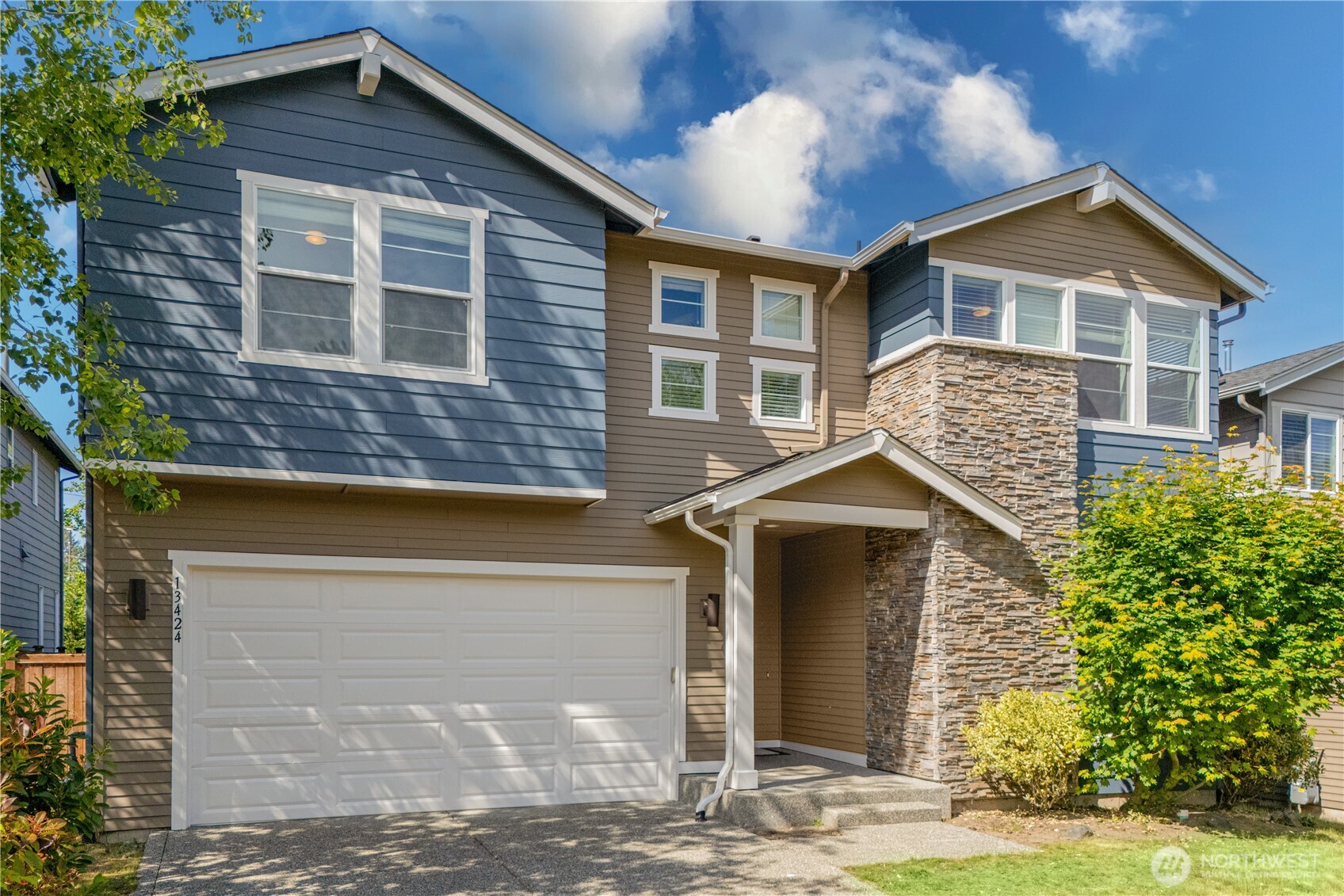 main property photo 0