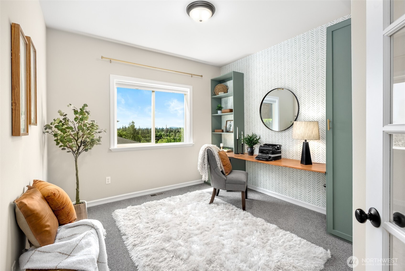 property viewer photo 10
