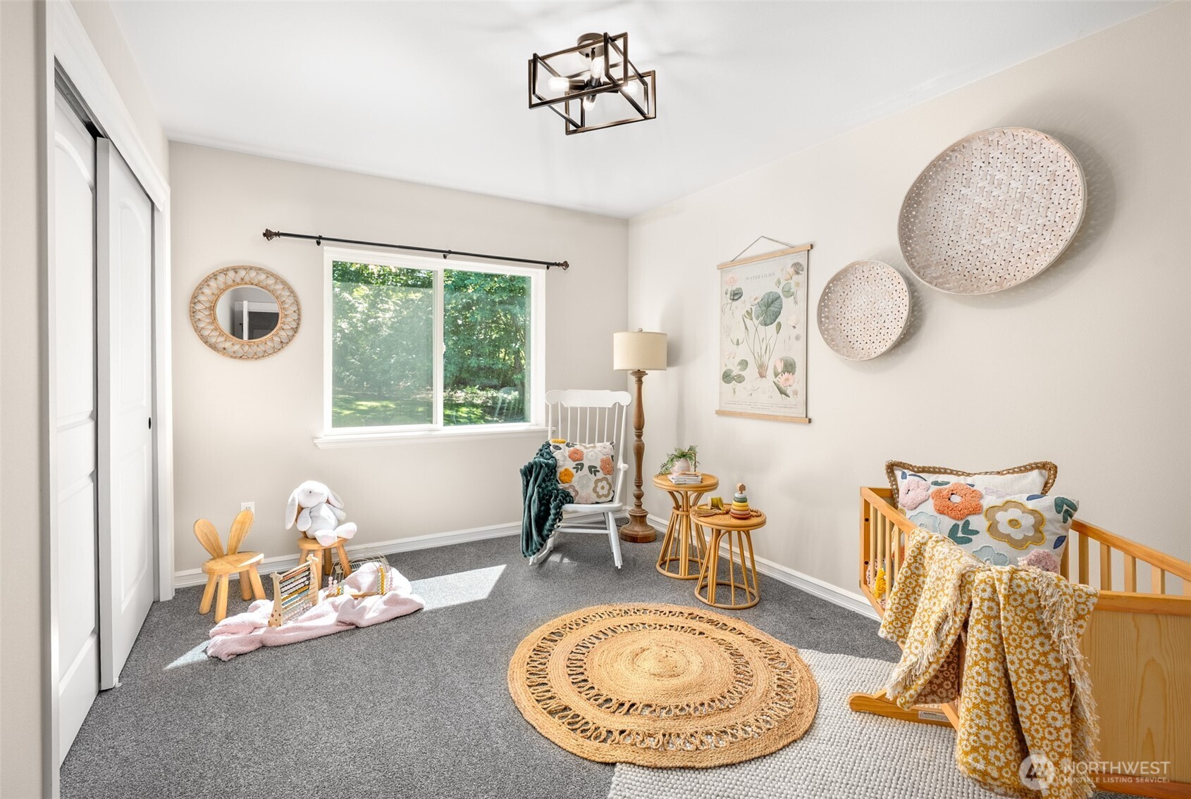 property viewer photo 18