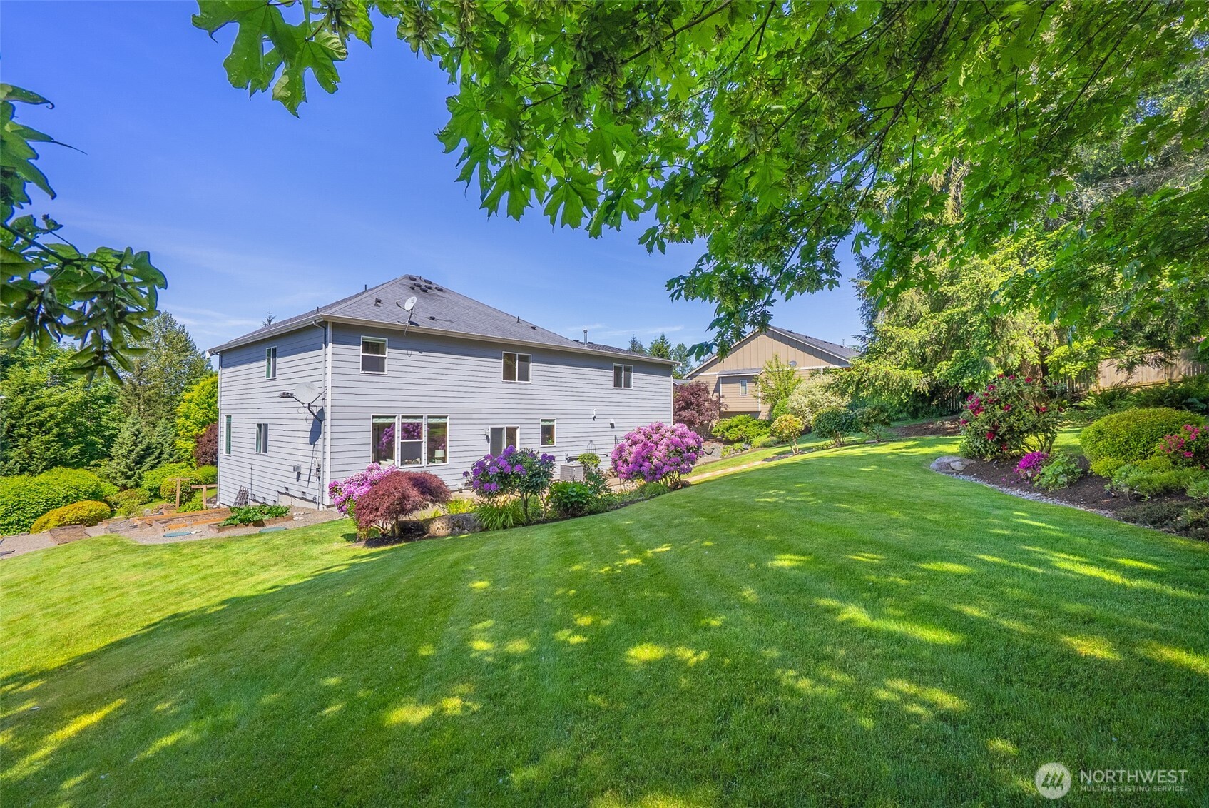 property viewer photo 23