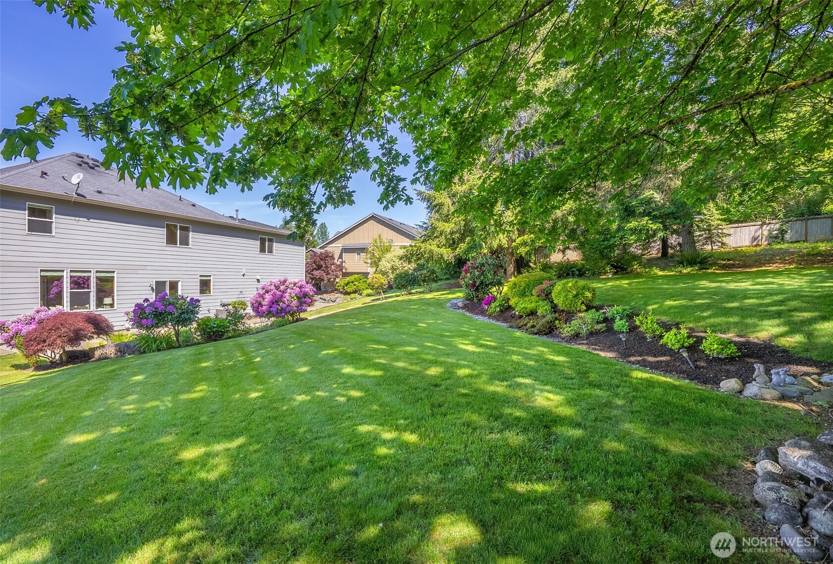 property viewer photo 24