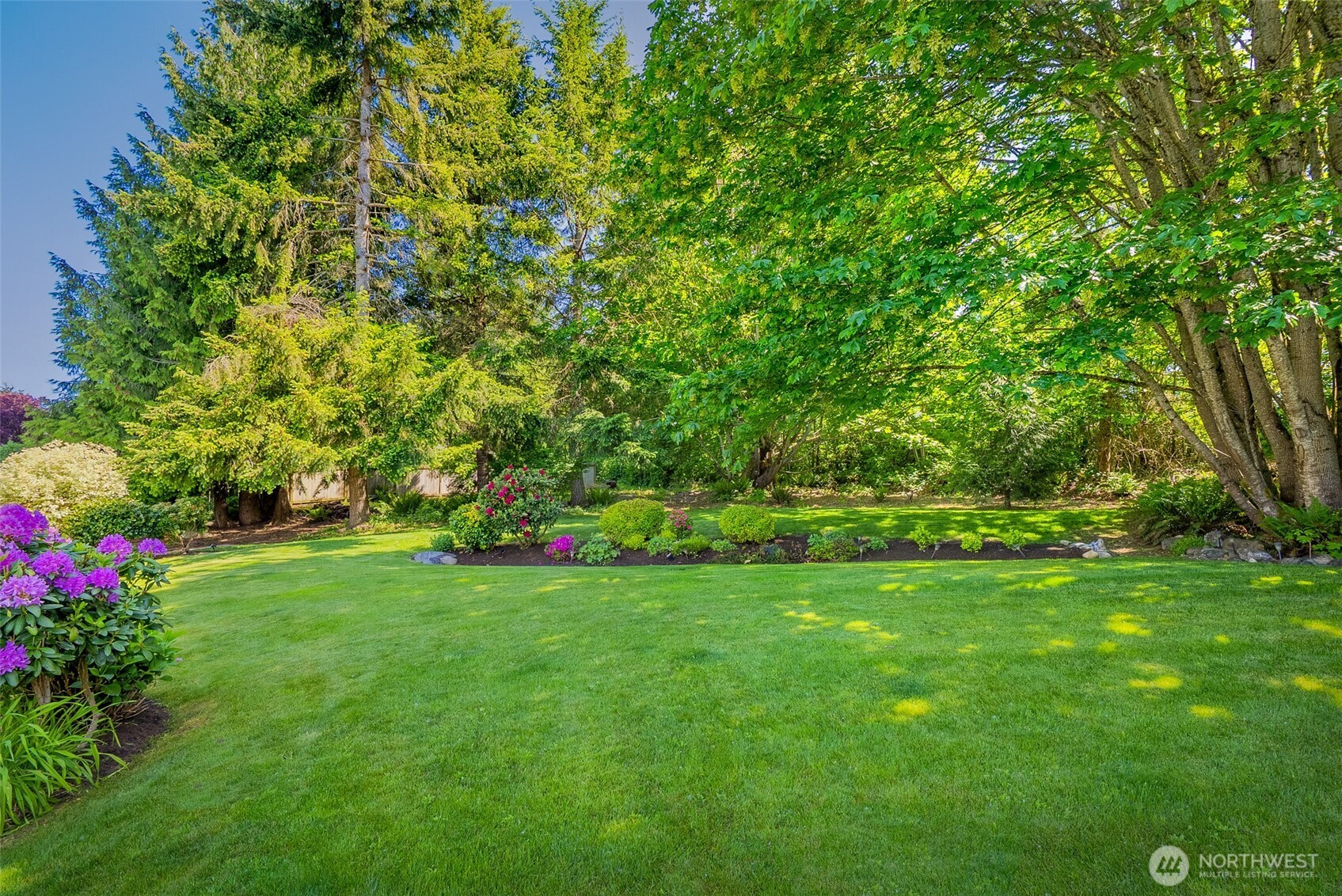 property viewer photo 26