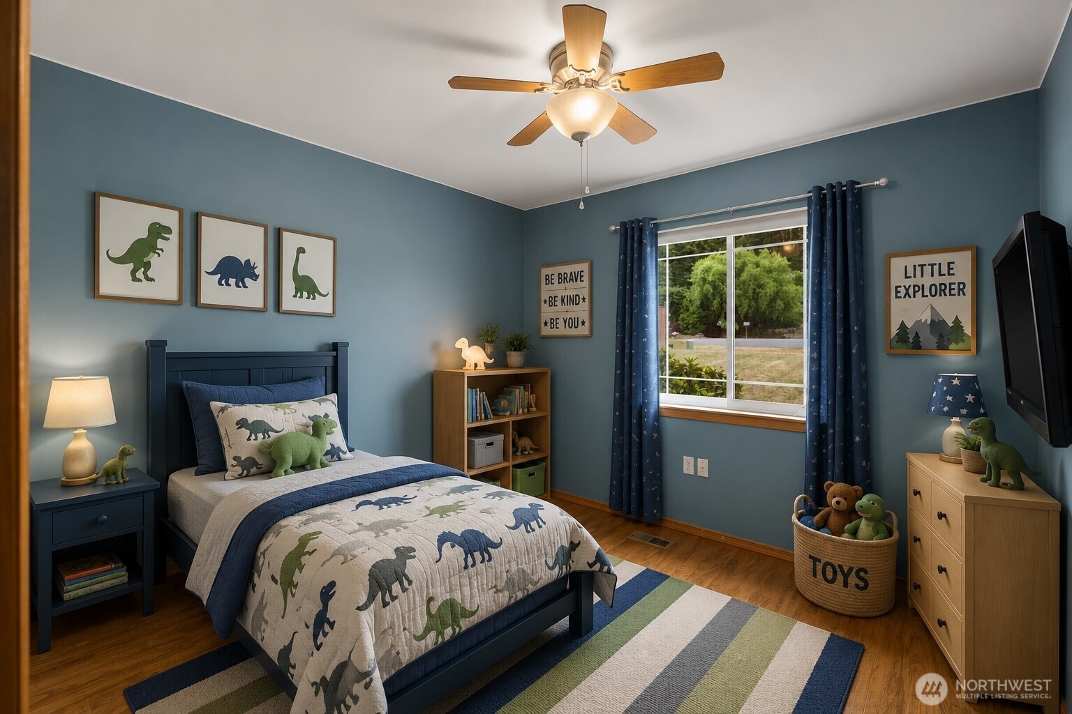 main property photo 22