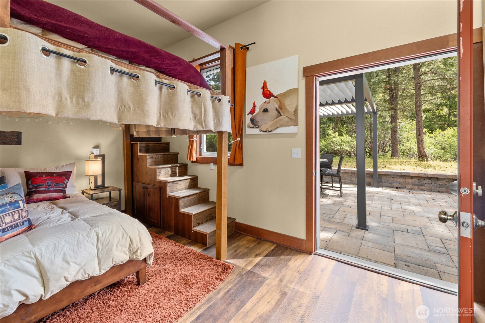 main property photo 21