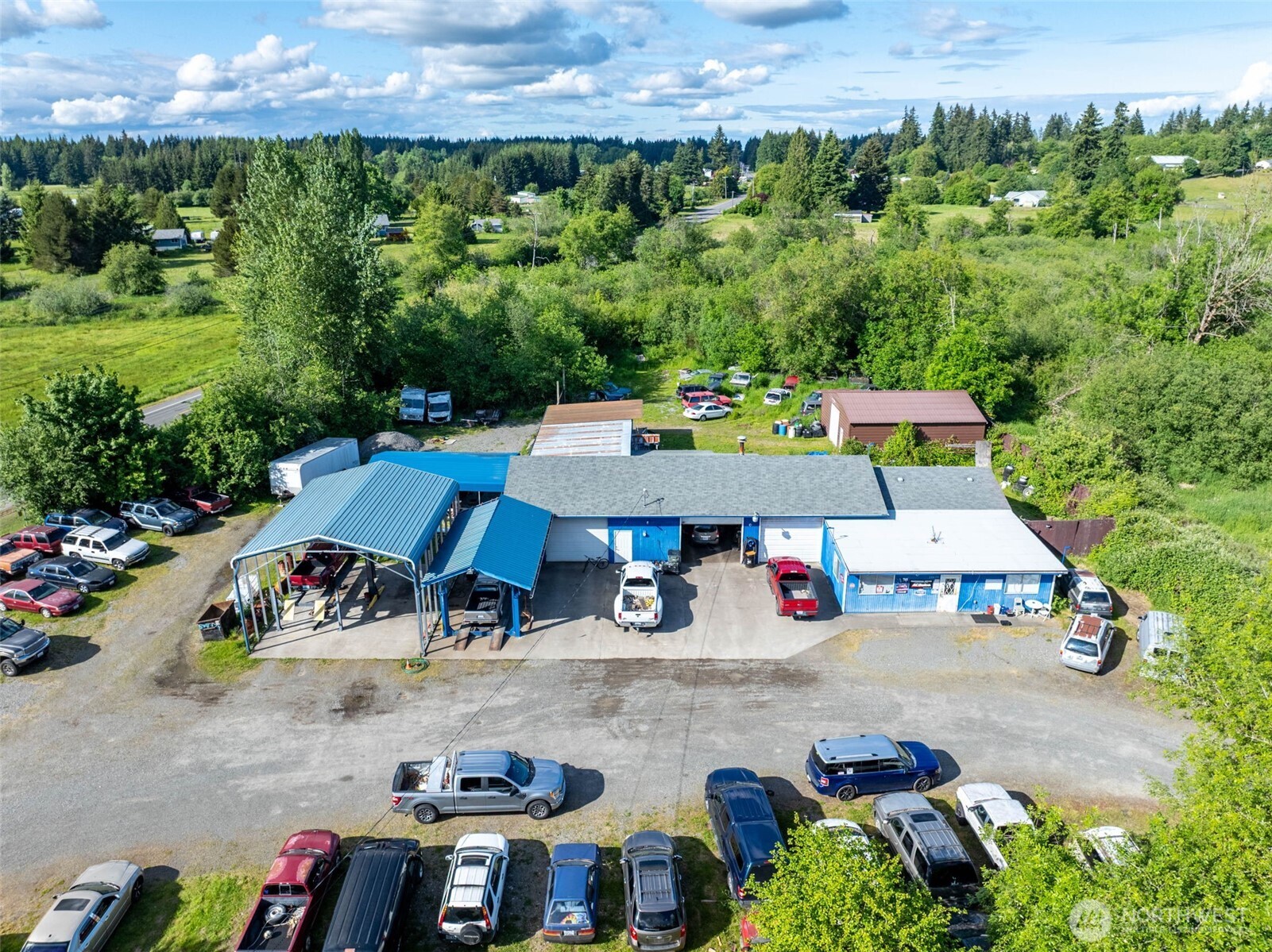 main property photo 25